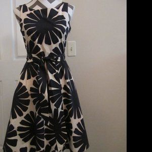 J. Crew Women's summer dress, size 4, sleeveless, navy/cream print, full skirt